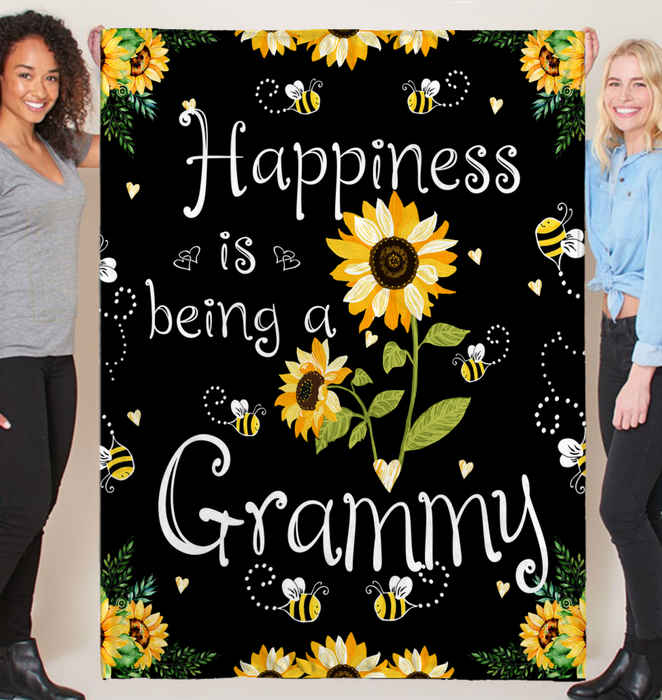 Personalized To My Grandma Fleece Blanket Happiness Is Being A Grammy Great Customized Gift For Birthday Christmas Thanksgiving Mother's Day